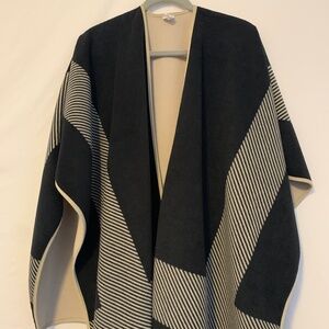 Woolrich Wrap Shawl Sweater Blanket